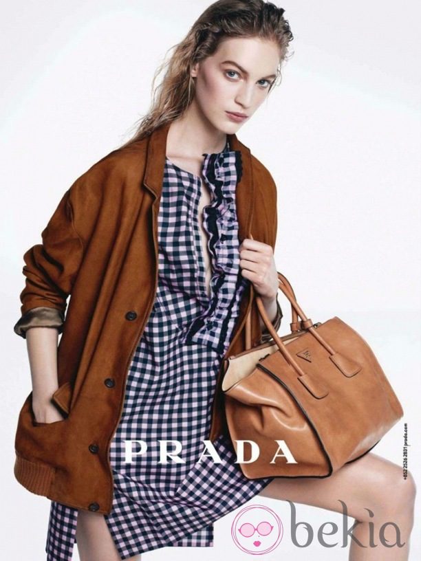 Vestido de cuadros Vichy de la colección pre-fall 2013 de Prada