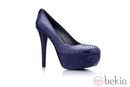 Zapatos de Stuart Weitzman diseñados por Michelle Trachtenberg