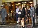 Las hermanas Hilton y su madre en la fiesta previa a la boda de Petra Ecclestone