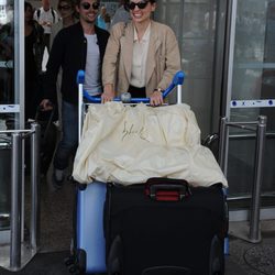 Elena Anaya llega a Cannes con gafas cat eye