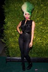 Nicki Minaj con body de cuero
