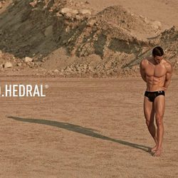 Thom Evans, imagen de la primavera/verano 2013 de D. Hedral