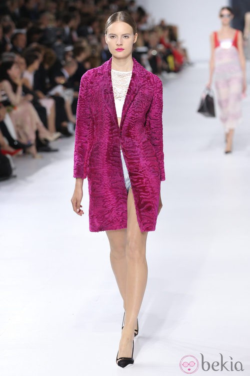 Abrigo fucsia de la colección crucero 2014 de Dior