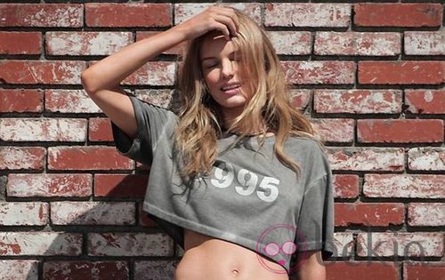 Kate Bosworth con una camiseta de la 'Festival Collection' de Topshop