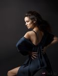 Bérénice Marlohe, imagen de la colección Sunwear 2013 de Eres