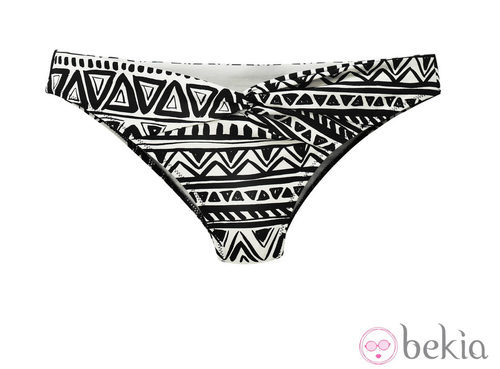 Braguita con motivos geométricos de la colección de baño primavera/verano 2013 de H&M