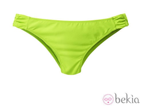 Braguita en color lima de la colección de baño primavera/verano 2013 de H&M