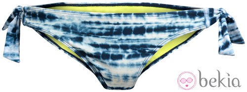 Braguita azul y blanca de la colección de baño primavera/verano 2013 de H&M