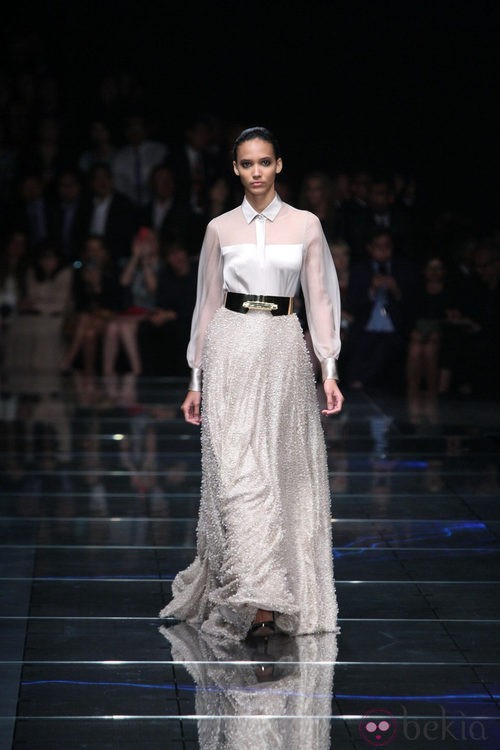 Vestido blanco de la colección otoño/invierno 2013/2014 de Hugo Boss