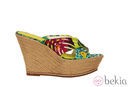 Cuña de la línea Tropical en la colección primavera/verano 2013 de Nine West