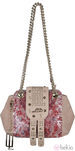 Flap de la línea 'Rosa' en la colección primavera/verano 2013 de Loeds