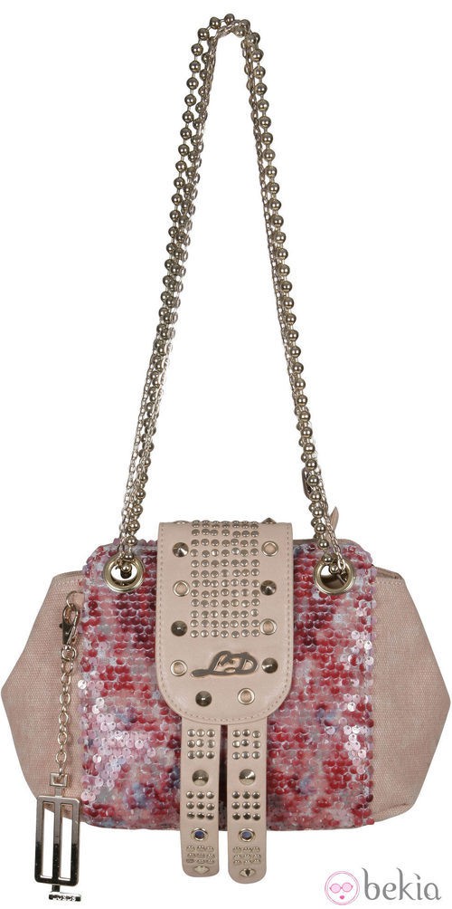 Flap de la línea 'Rosa' en la colección primavera/verano 2013 de Loeds