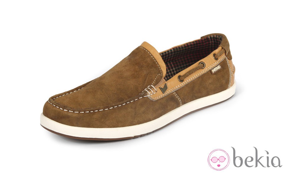Mocasín de cuero de la colección primavera/verano 2013 de MTNG ATTITUDE