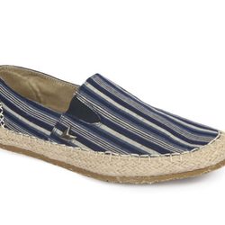 Zapatilla a rayas de la colección primavera/verano 2013 de MTNG ATTITUDE