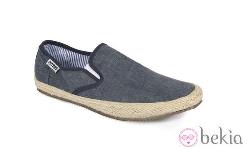 Zapatilla vaquera de la colección primavera/verano 2013 de MTNG ATTITUDE