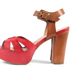 Sandalia Vacheta rosa de la colección primavera/verano 2013 de Sixtyseven