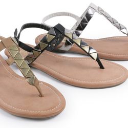 Sandalias de tira de la colección 'Innovación' primavera/verano 2013 de XTI