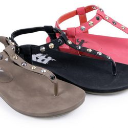 Sandalias de colores de la colección 'Innovación' primavera/verano 2013 de XTI