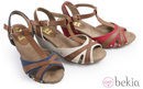 Sandalias de media cuña de la colección 'Innovación' primavera/verano 2013 de XTI
