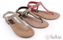 Sandalias con pedrería de la colección 'Innovación' primavera/verano 2013 de XTI
