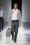 Look de la colección primavera/verano 2014 de Emporio Armani en la Semana de la Moda de Milán