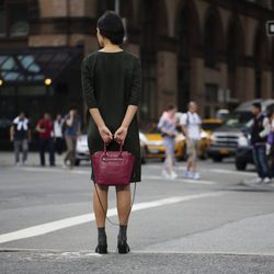 Bolso granate de la colección Pre-Fall 2013 de Coach