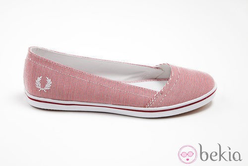 Alpargatas rayadas modelo 'Brooked Washed' de Fred Perry para el verano 2013