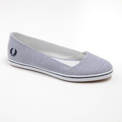 Alpargatas para ella de Fred Perry para el verano 2013