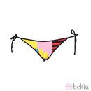 Braguita geométrica de la colección primavera/verano 2013 de Volcom