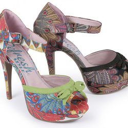 Peep toe de la línea 'Tropicalia' de la colección primavera/verano 2013 de Refresh