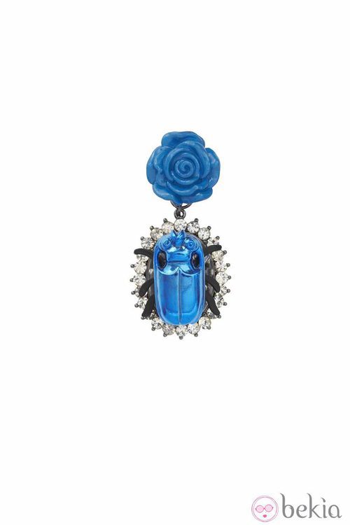 Pendientes de flor de la colección primavera/verano 2013 de Asos