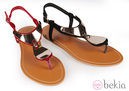 Sandalias planas de la colección primavera/verano 2013 de Alex Silva