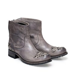 Botines grises de la colección otoño/invierno 2013 de Sendra
