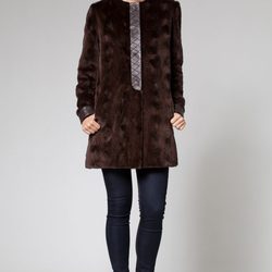 Abrigo de piel de la colección otoño/invierno 2013 de Poète