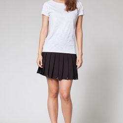 Falda de pliegues de la colección otoño/invierno 2013 de Poète