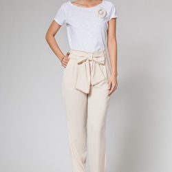 Pantalón beige de la colección otoño/invierno 2013 de Poète