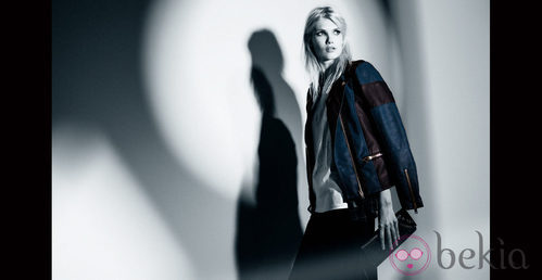 Cazadora bicolor del lookbook agosto 2013 de Bershka