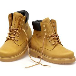 Botas altas en color camel de la colección otoño/invierno 2013 de Panama Jack Kids