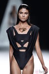 Bañador negro de la colección primavera/verano 2014 de Ana Locking en Madrid Fashion Week