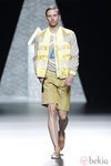 Bermudas y chaqueta masculinas de la colección primavera/verano 2014 de Ana Locking en Madrid Fashion Week