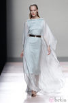 Vestido azul de la colección primavera/verano 2014 de Duyos en Madrid Fashion Week