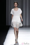 Vestido con tul de seda de la colección primavera/verano 2014 de Sita Murt en Madrid Fashion Week
