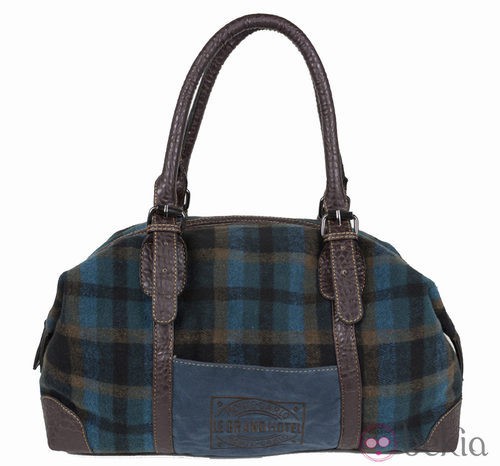 Bolso azul de la colección otoño/invierno 2013 de Tantrend