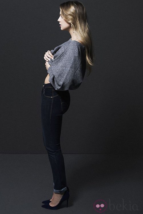 Laura Hayden de perfil en una imagen de la campaña otoño/invierno 2013 de Levi's