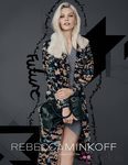 Abrigo estampado de la colección otoño/invierno 2013/2014 de Rebecca Minkoff