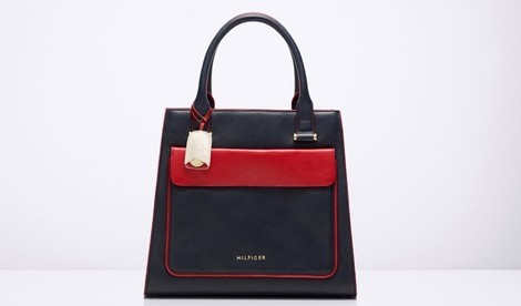 Bolso solidario de Tommy Hilfiger