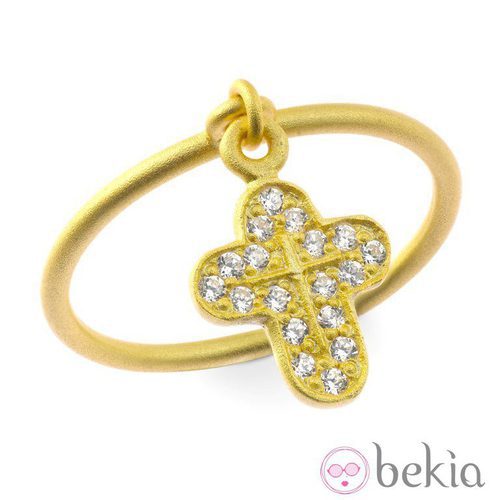 Anillo con cruz de la colección otoño/invierno 2013 de Müss