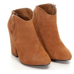 Botas de ante de la colección otoño/invierno 2013/2014 de Amichi