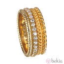 Anillo nupcial de oro amarillo de la colección 'Ruedo Bridal' de Carrera y Carrera