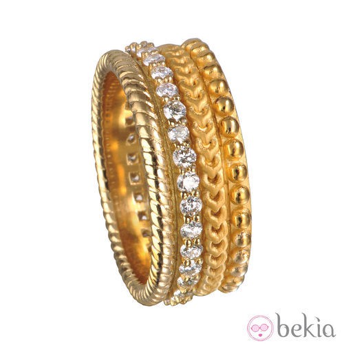 Anillo nupcial de oro amarillo de la colección 'Ruedo Bridal' de Carrera y Carrera